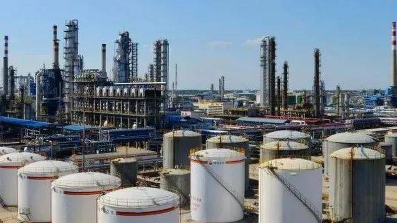 阻燃级工程塑料：价格与厂家选择的关键考量